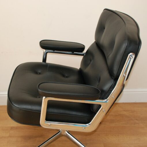 Vitra Eames ES105 Black leather lounge chair Casa Contracts 11
