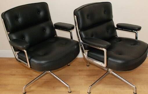 Vitra Eames ES105 Black leather lounge chair Casa Contracts 32