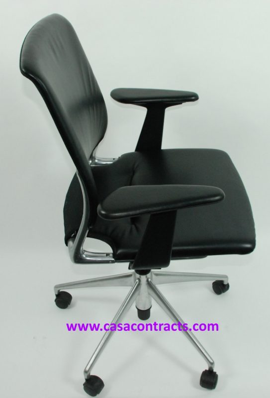 Vitra Meda Office chair Full leather seat, backrest and armrests